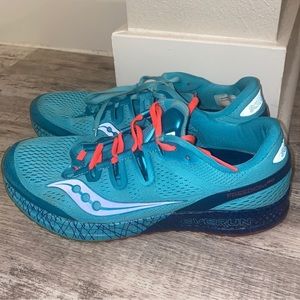 Saucony Everun Shoes
